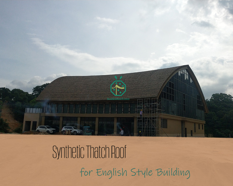 Synthetisches Reetdach für die Dachdekoration von Cottagegebäuden im englischen Stil