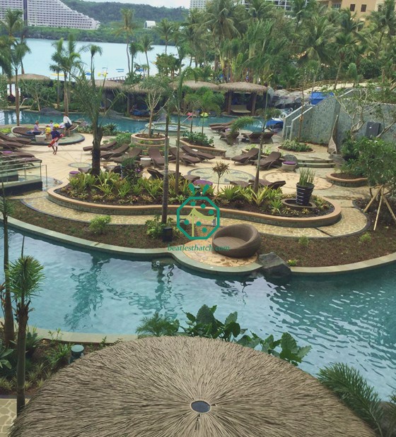 Kunststoff-Strohdach für das Hotelrenovierungsprojekt auf Guam