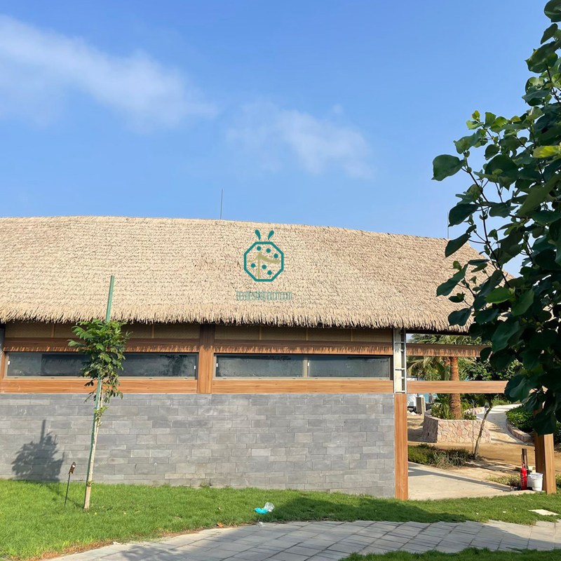 Vorzeigeprojekt für künstliches Stroh und Bambusmatten für Parkvilla-Pavillons in Saudi-Arabien